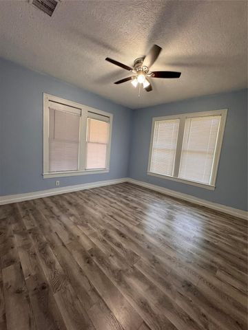 7206 Avenue B, Houston, TX 77011