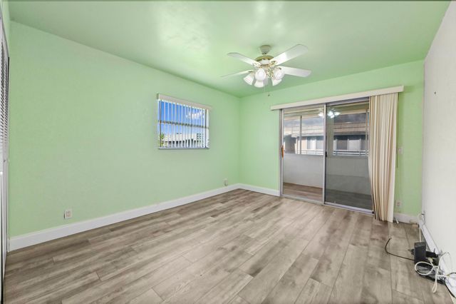 233 Monaco Boulevard E, Delray Beach, FL 33446