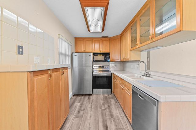 233 Monaco Boulevard E, Delray Beach, FL 33446
