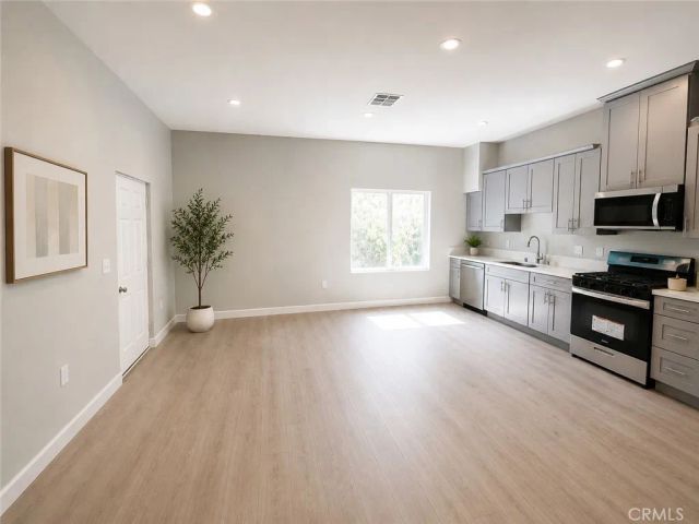 16661 Nordhoff Street, North Hills, CA 91343