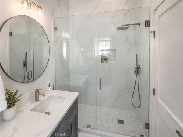 16661 Nordhoff Street, North Hills, CA 91343