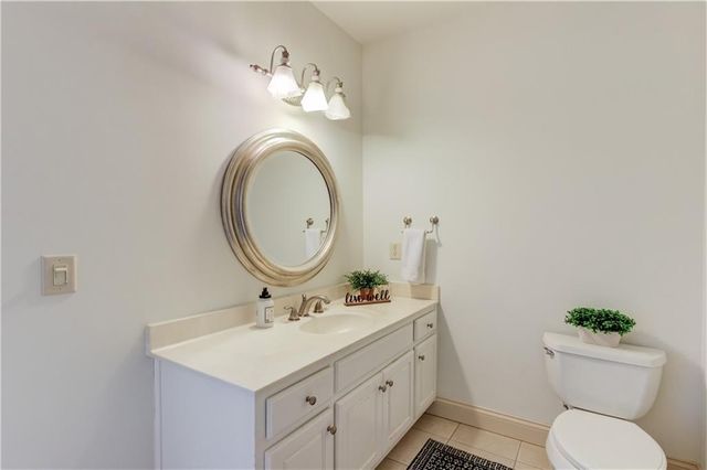 2240 N Pear Grove Court, Jefferson, GA 30549