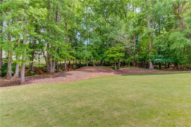 2240 N Pear Grove Court, Jefferson, GA 30549