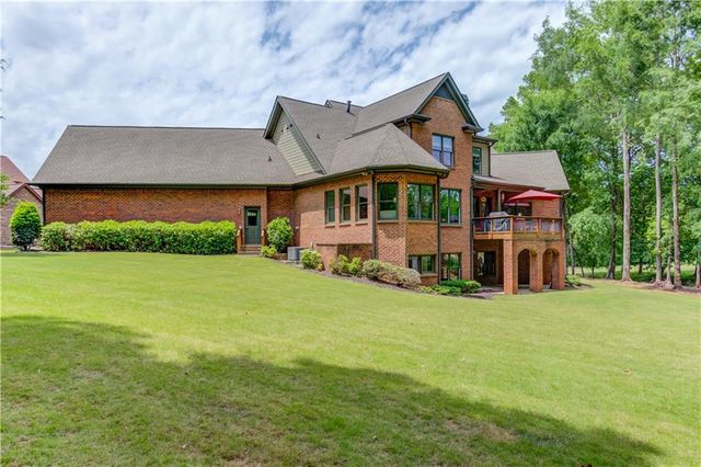 2240 N Pear Grove Court, Jefferson, GA 30549