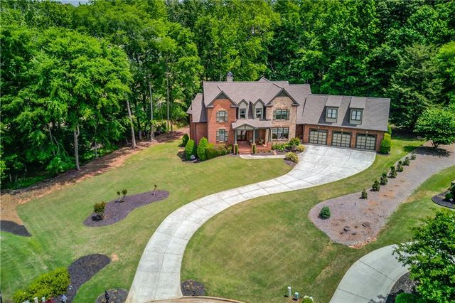 2240 N Pear Grove Court, Jefferson, GA 30549