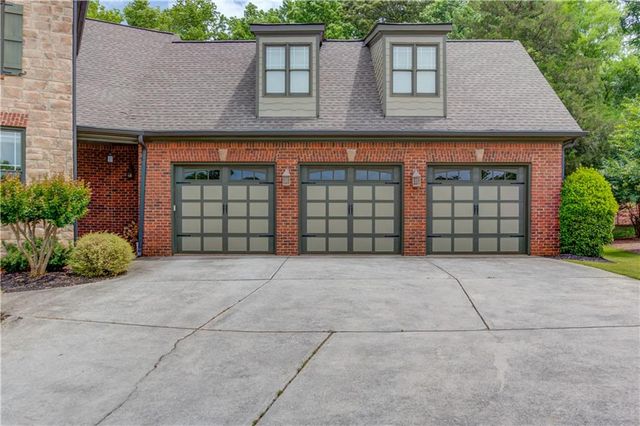 2240 N Pear Grove Court, Jefferson, GA 30549