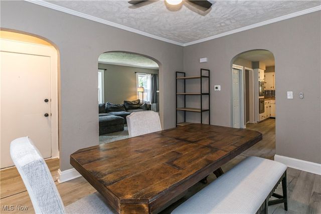 457 S Firestone Boulevard, Akron, OH 44301