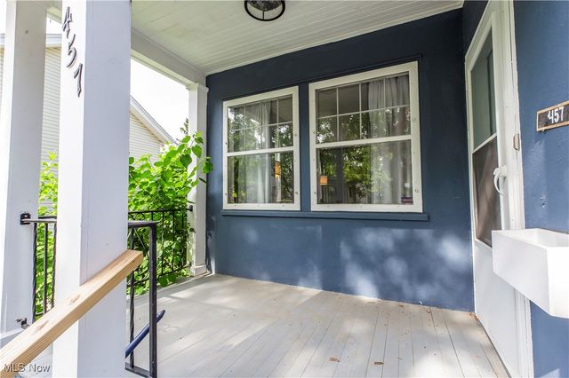 457 S Firestone Boulevard, Akron, OH 44301