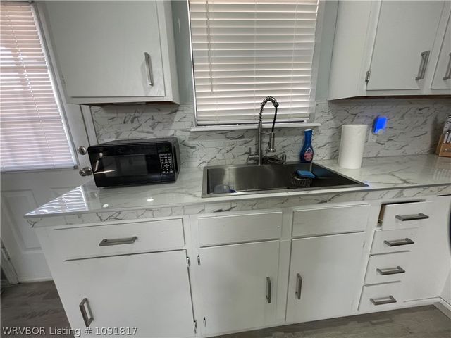 2215 Granite Circle, Van Buren, AR 72956