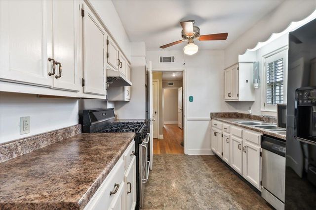 5 S ALICIA DR, Memphis, TN 38112