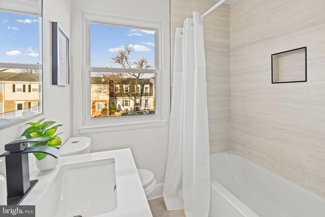 8221 STEWARTON CT, Severn, MD 21144