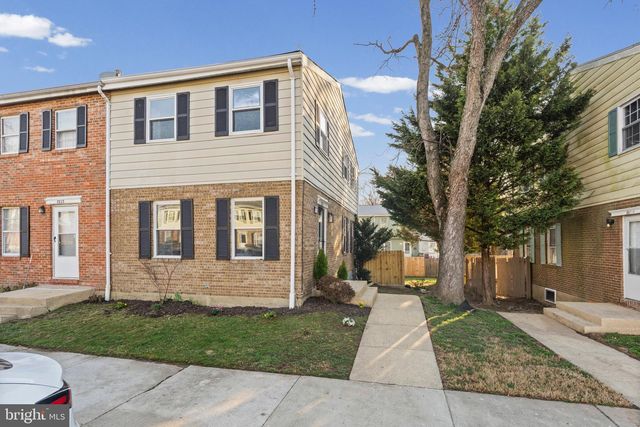 8221 STEWARTON CT, Severn, MD 21144