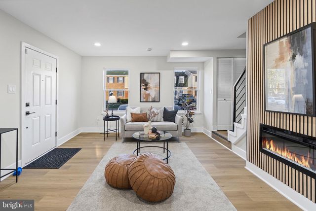 8221 STEWARTON CT, Severn, MD 21144