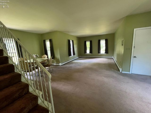 3104 Hull Road, Huron, OH 44839