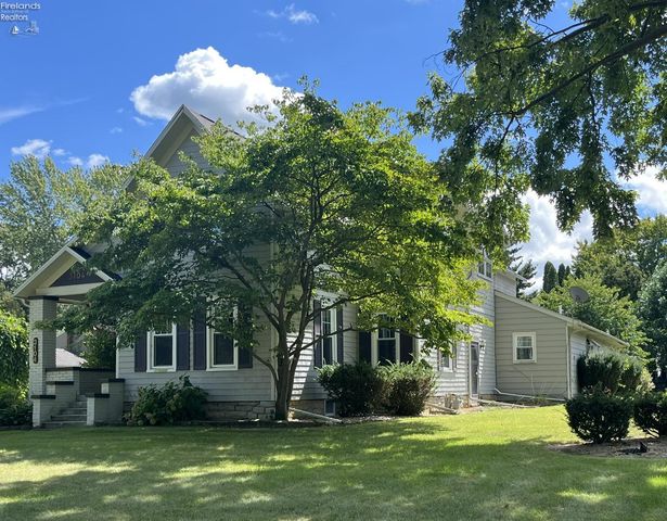 3104 Hull Road, Huron, OH 44839