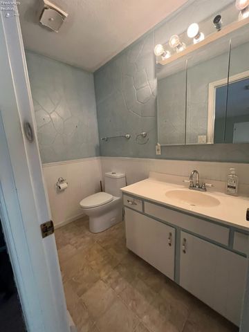 3104 Hull Road, Huron, OH 44839