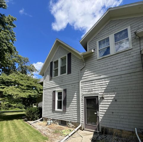 3104 Hull Road, Huron, OH 44839