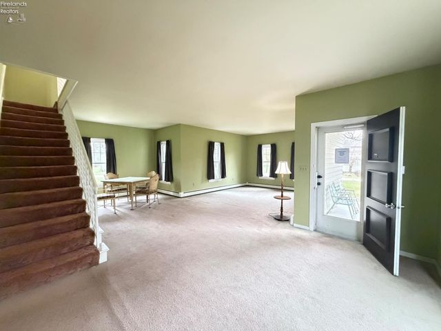 3104 Hull Road, Huron, OH 44839