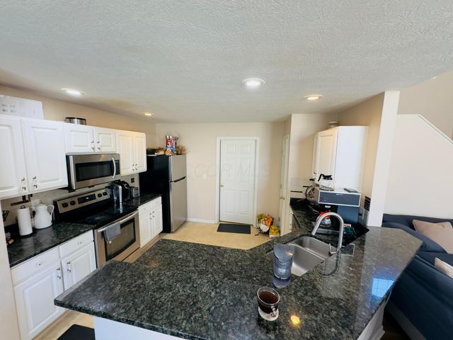 5157 Vinings Bend, Dublin, OH 43016