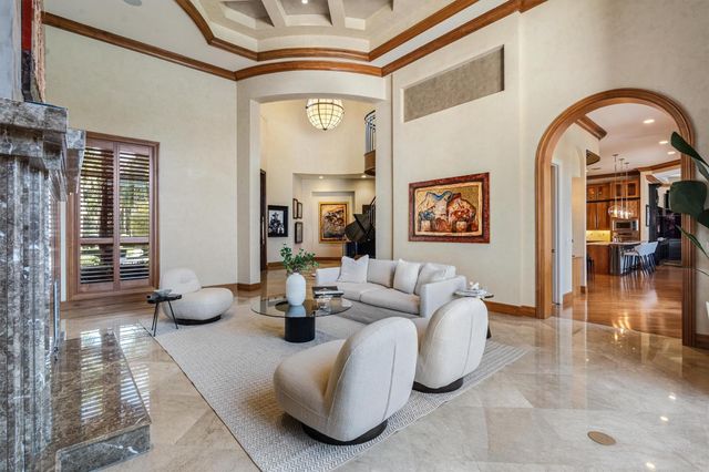 369 Sweet Bay Avenue, Plantation, FL 33324