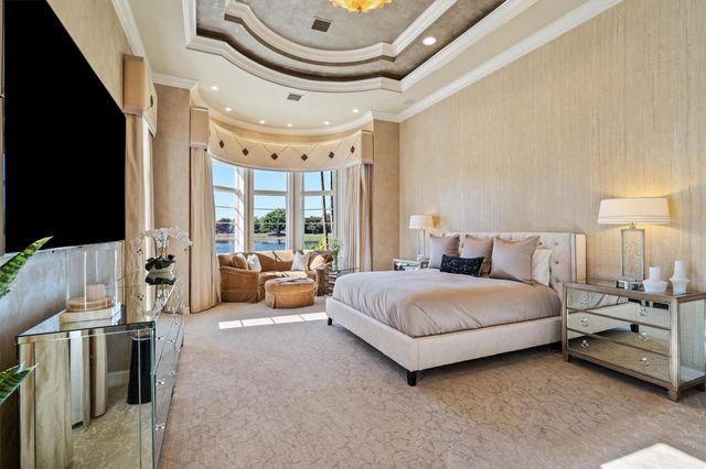 369 Sweet Bay Avenue, Plantation, FL 33324