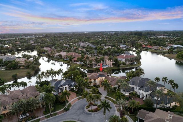 369 Sweet Bay Avenue, Plantation, FL 33324