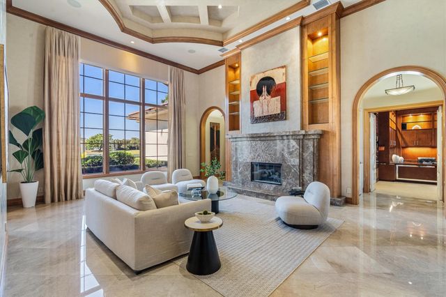 369 Sweet Bay Avenue, Plantation, FL 33324