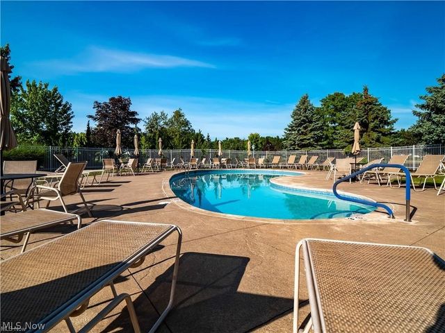4248 Meadow Lark Drive, Lorain, OH 44053