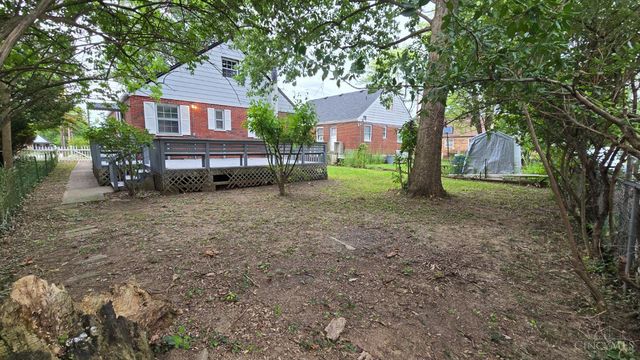 8468 Plainfield Road, Sycamore Twp, OH 45236