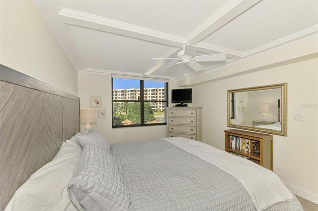 5790 MIDNIGHT PASS ROAD 209, Sarasota, FL 34242