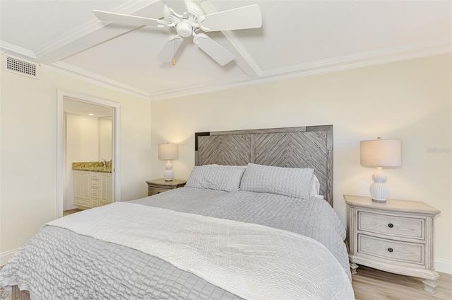 5790 MIDNIGHT PASS ROAD 209, Sarasota, FL 34242
