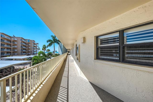 5790 MIDNIGHT PASS ROAD 209, Sarasota, FL 34242