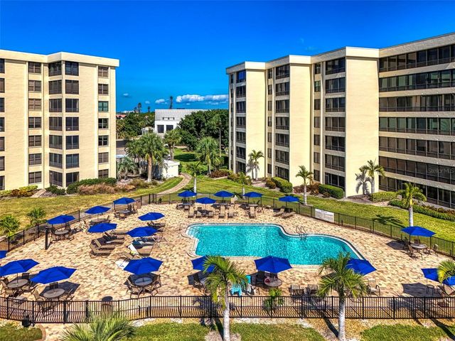 5790 MIDNIGHT PASS ROAD 209, Sarasota, FL 34242