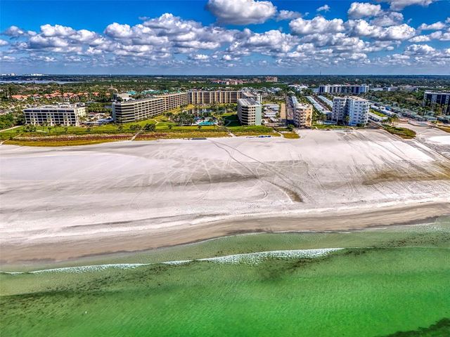 5790 MIDNIGHT PASS ROAD 209, Sarasota, FL 34242