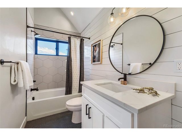 3246 N Speer Blvd, Denver, CO 80211