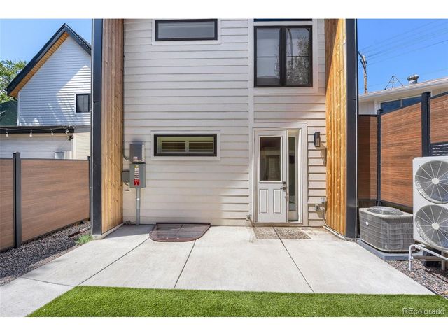 3246 N Speer Blvd, Denver, CO 80211