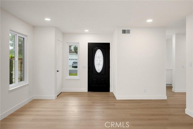 350 Foxboro, Walnut, CA 91789