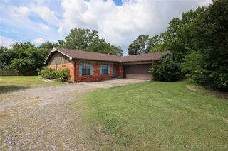 1019 Cedar Drive, Sulphur, OK 73086