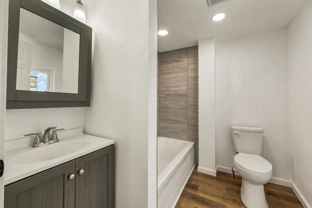 412 FORT HOWARD AVENUE, De Pere, WI 54115