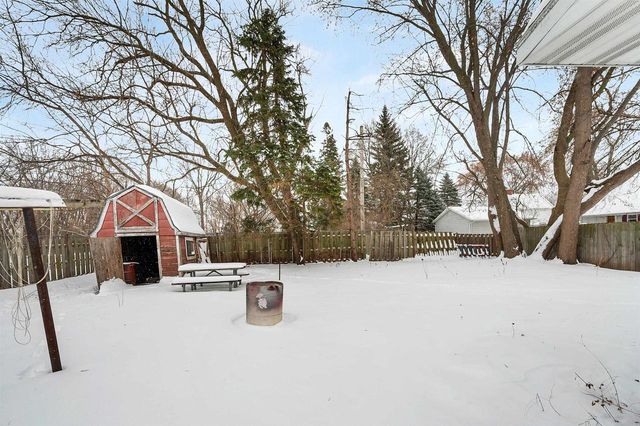 412 FORT HOWARD AVENUE, De Pere, WI 54115