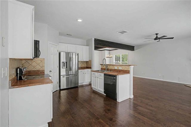6060 Bentley Way, Cumming, GA 30040