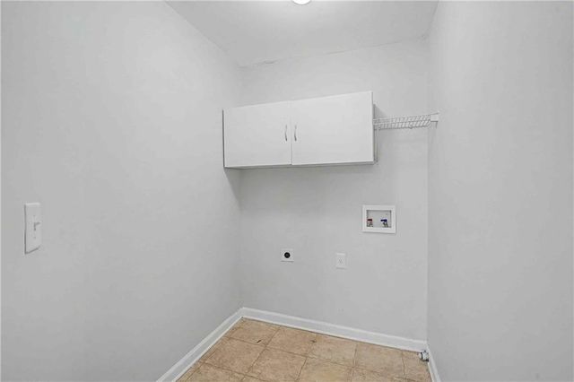 6060 Bentley Way, Cumming, GA 30040