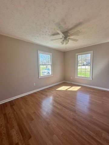 4032 Gayle Cir, Cookeville, TN 38501