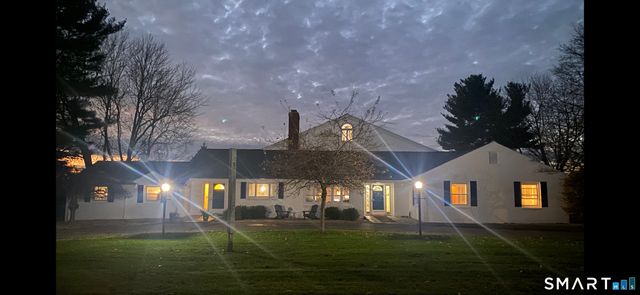 7 Riverview Street, Enfield, CT 06082