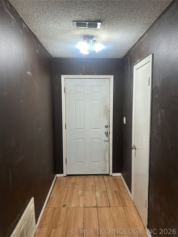 2444 S 121st East Avenue, Tulsa, OK 74129