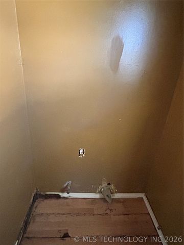 2444 S 121st East Avenue, Tulsa, OK 74129