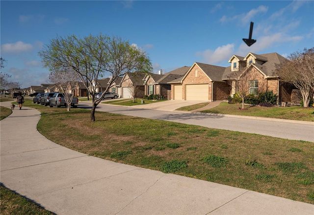 7817 Rancho Vista Blvd W, Corpus Christi, TX 78414