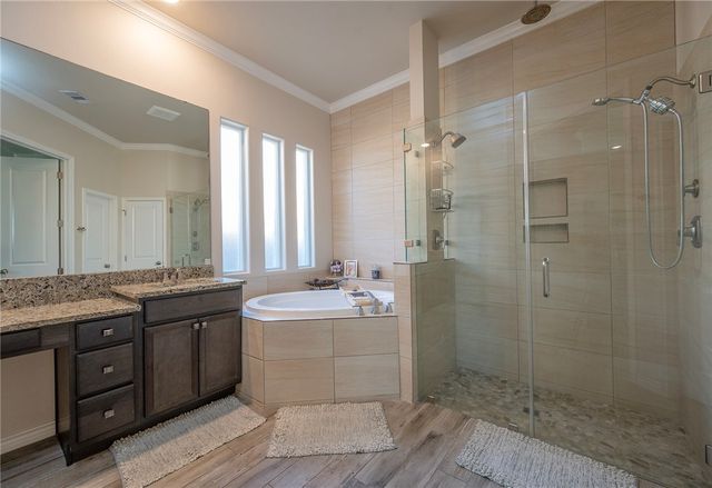 7817 Rancho Vista Blvd W, Corpus Christi, TX 78414