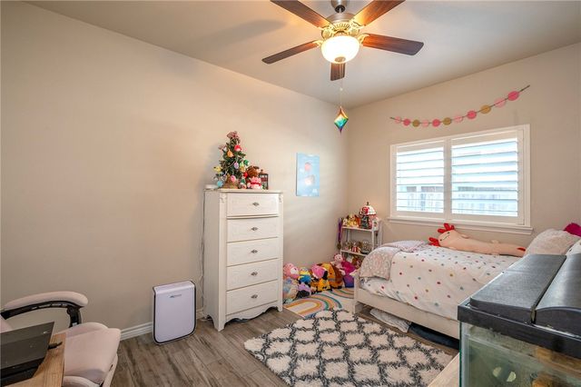 7817 Rancho Vista Blvd W, Corpus Christi, TX 78414