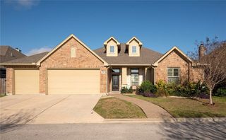 7817 Rancho Vista Blvd W, Corpus Christi, TX 78414